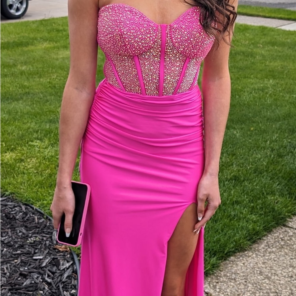 Elegant Pink Strapless Dress